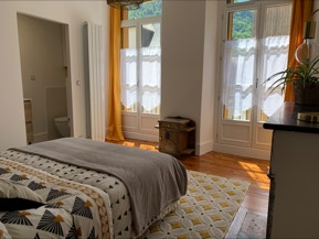 gite appartement chambre Paula Luchon www.gitesdesgirouettes.fr